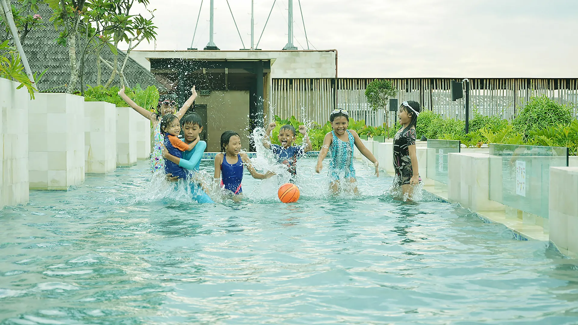 Hotel Ramada By Wyndham Bali Sunset Road Kuta Seminyak 4*,  Indonesia