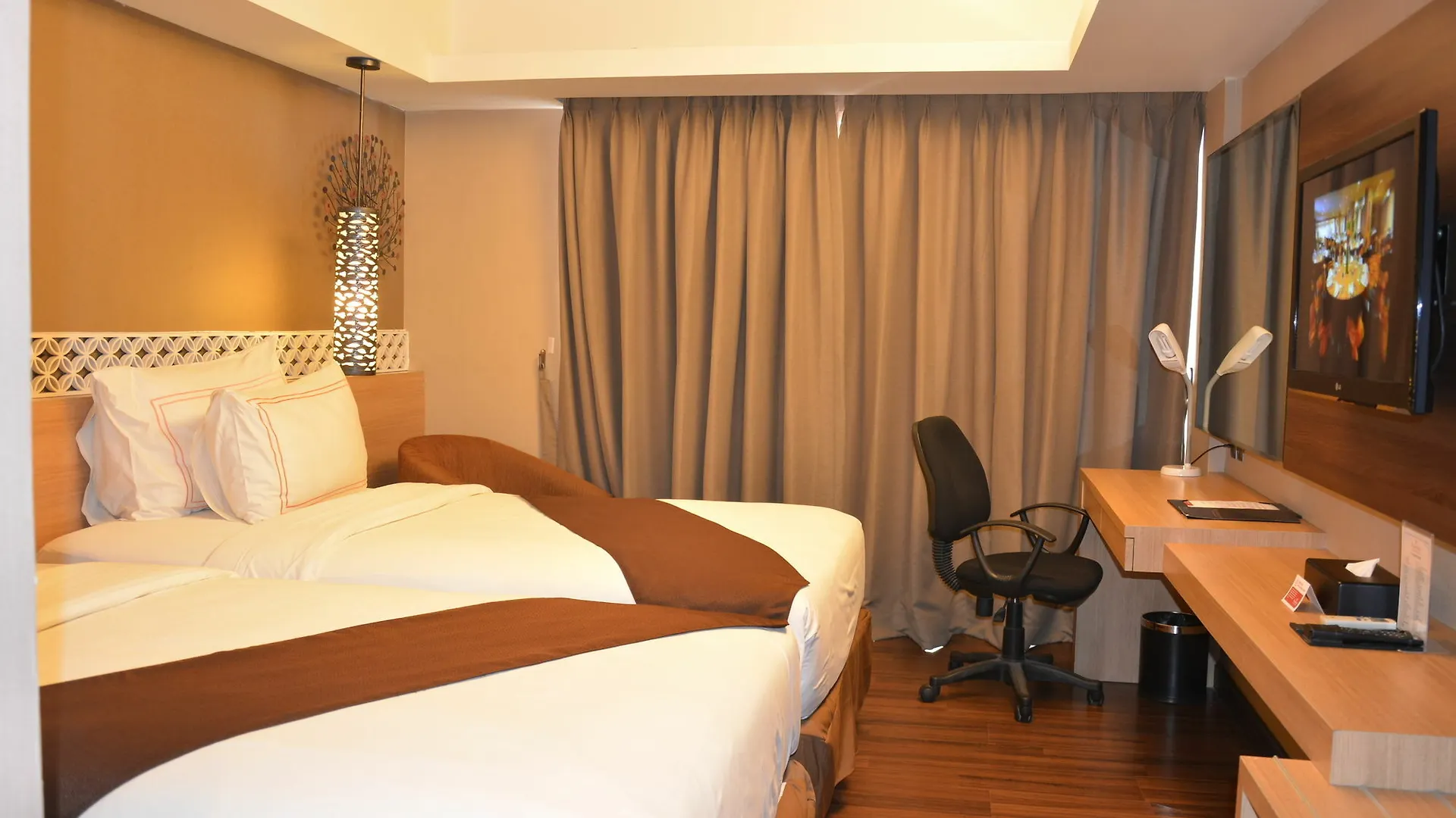 Hotel Ramada By Wyndham Bali Sunset Road Kuta Seminyak 4*,