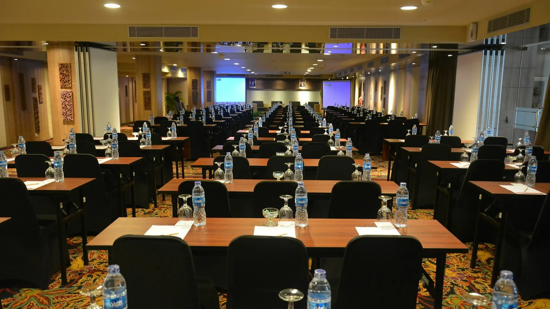 Hotel Ramada By Wyndham Bali Sunset Road Kuta Seminyak
